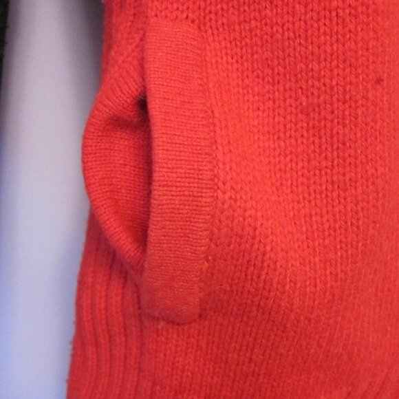 HUDSON BAY CANADA Red Wool 2014 Olympics Flag Beaver Zip Up SWEATER XS - Picture 8 of 11